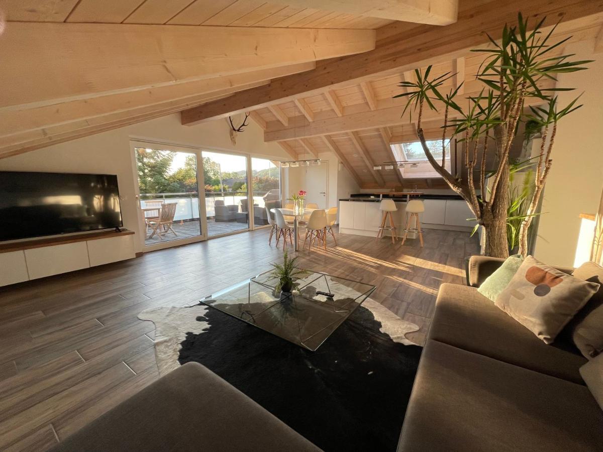 Lichtdurchflutete Wohnung Mit Grosser Dachterrasse Bruckmühl Dış mekan fotoğraf