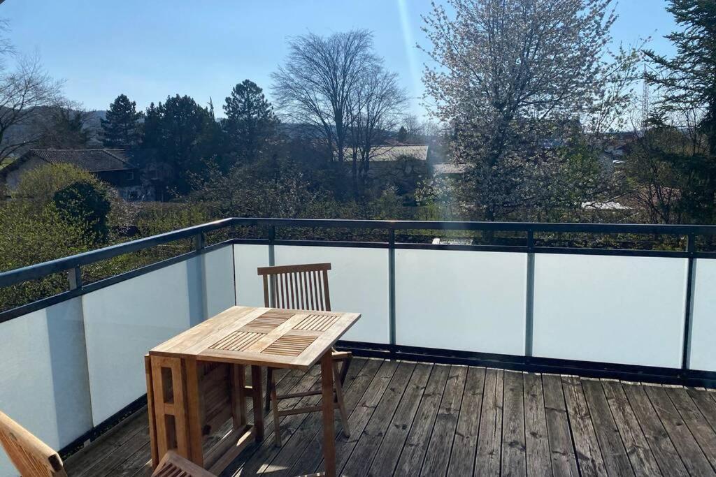 Lichtdurchflutete Wohnung Mit Grosser Dachterrasse Bruckmühl Dış mekan fotoğraf